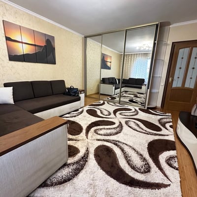 Аренда ухоженной 2-комнатной квартиры, 47 м², Центр, Кишинёв, Молдова